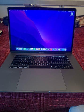 Apple MacBook Pro 15 Touch Bar (2017) | i7 2.8GHz | 16GB, Nieuw