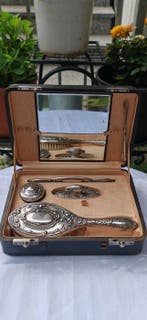 Liberty Toiletset - .800 zilver, Antiek en Kunst