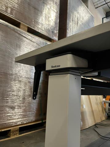 10x Steelcase Ology zit sta bureau, inclusief verzending, Verzenden, In hoogte verstelbaar, Zo goed als nieuw