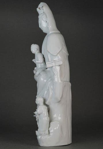 Figuur - Two Boys, Girl, Two Dragons, Lotus, Books and a