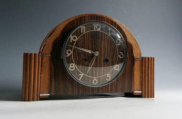 Horloge de l’école d’Amsterdam - Kienzle - Bois - 1920-1930