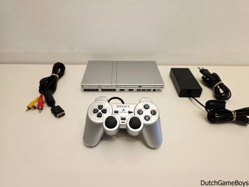 Playstation 2 / PS2 - Console - Slim Satin Silver + Controll, Games en Spelcomputers, Verzenden, Gebruikt