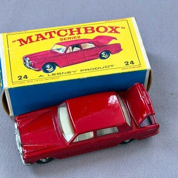 Matchbox 1:64 - Voiture miniature - Rolls-Royce Silver