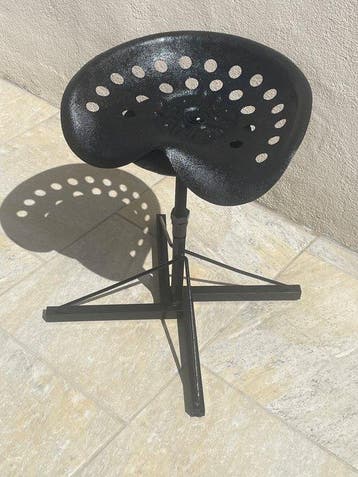 Kruk - Metaal - Kruk met tractor-stijl zitting, Antiek en Kunst