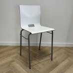 Eromes/ Marko schoolstoel zithoogte 61 cm (maat 6), wit -, Gebruikt, Hout, Eén