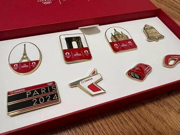 Insigne PARIS 2024; OMEGA - Frankrijk - 21e eeuw