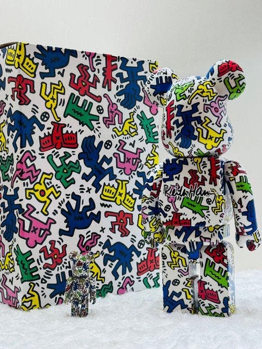 Medicom toy - BE@RBRICK 400% & 100% Keith Haring #1, Antiek en Kunst, Kunst | Designobjecten