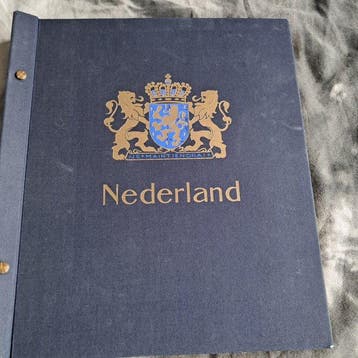 Nederland - Verzameling in een Davo en 2 Leuchturm albums, Postzegels en Munten, Gestempeld