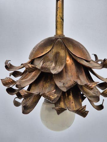 Blumen-Hängeleuchte – Deckenlampe – Metallblüten aus Messing