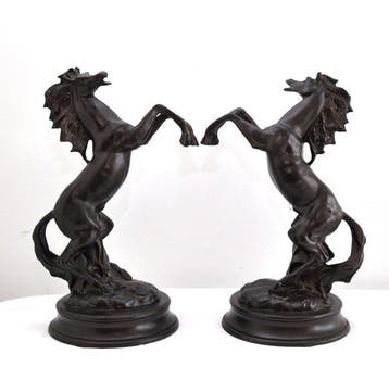 After Guillaume Coustou - sculptuur, Dynamic horse statue