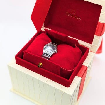 Omega - Constellation - Dames - 1990-1999, Nieuw