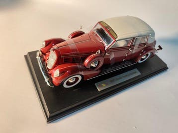 Signature Models 1:18 - Modelauto - 1937 Lincoln Touring, Hobby en Vrije tijd, Nieuw