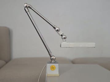 NEW BRAIN DS-98K – regulowana przemysowa lampa robocza –