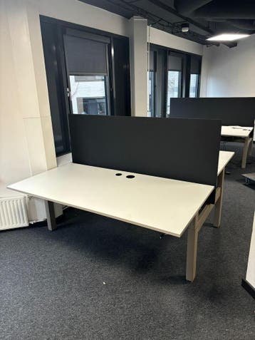 10x Refurbished Slinger Duo Werkplek (Duo Bureau), Verzenden, In hoogte verstelbaar, Zo goed als nieuw
