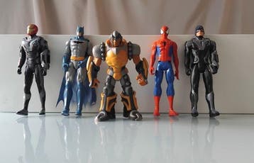 Collectie merkartikelen - Actionfigures Marvel, DC Comics,