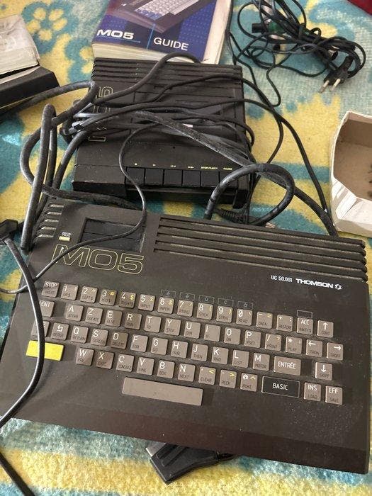Thomson MO5 - Computer (1), Consoles de jeu & Jeux vidéo, Consoles de jeu | Accessoires Autre