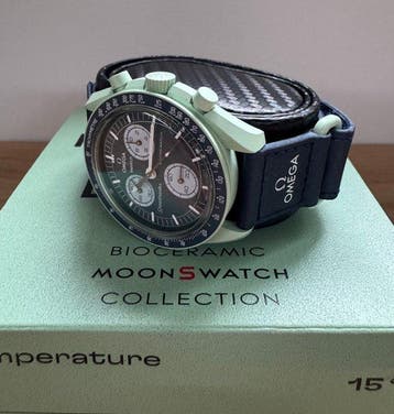 Omega x Swatch - MoonSwatch - Mission on Earth - Sans prix, Bijoux, Sacs & Beauté