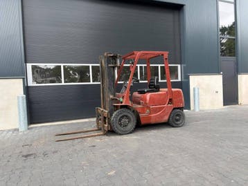Veiling: Heftruck Mitsubishi FD25 Diesel 2500kg, Ophalen