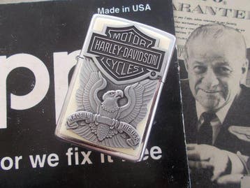 Zippo 1992 Harley Davidson Eagle Emblem - Zonder, Nieuw