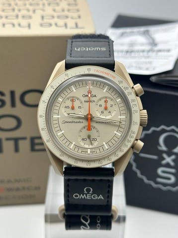 Omega x Swatch - MoonSwatch - Mission to Jupiter - Sans prix, Bijoux, Sacs & Beauté