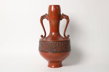 Antieke Japanse Takaoka bronzen vaas met draakgrepen en