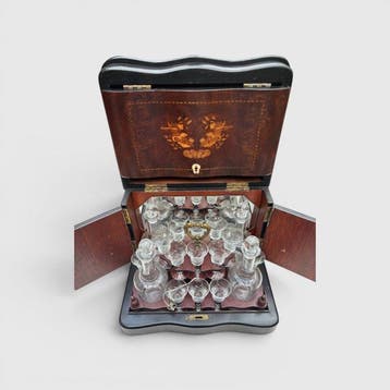 Drankservies - Kristal met houten kast - Frans likeur