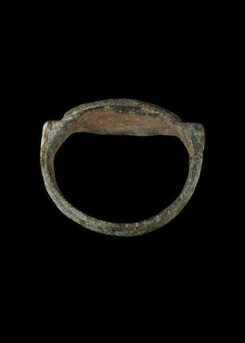 Bactrian Brons Ring met gegraveerde bezel (Zonder