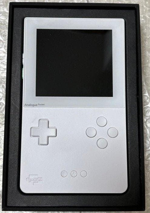 Analogue - Pocket - Analogue Pocket Console – White –, Games en Spelcomputers, Spelcomputers | Overige Accessoires