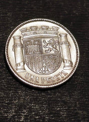 Spanje. II República Española. 1 Peseta 1933 *3*4 II
