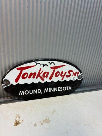Tonka Toys Inc. Mound Minnesota – Ovaal reclamebord -