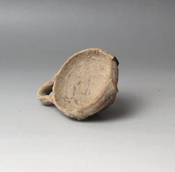 Oud-Grieks Aardewerk Miniatuur skyphos (Zonder minimumprijs)