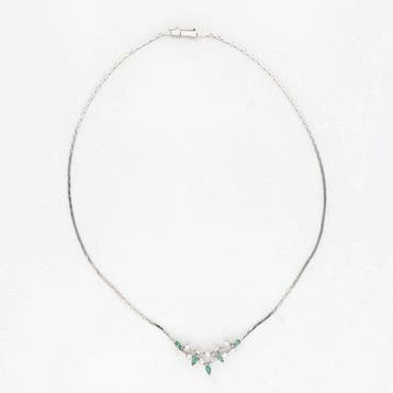 Collier - 14 carats Or blanc - Diamant - émeraude, Handtassen en Accessoires, Kettingen, Nieuw