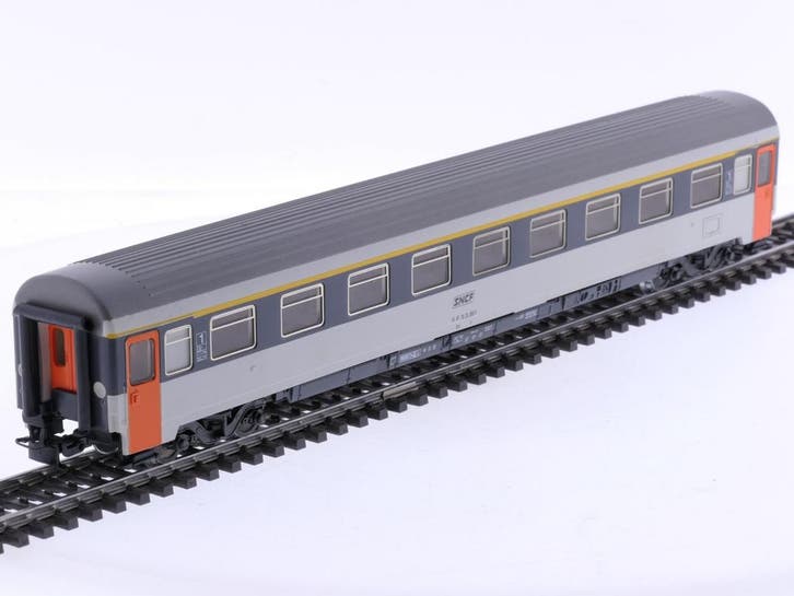 Schaal H0 Märklin 4161 personenrijtuig 1e kl. van de SNCF.., Hobby & Loisirs créatifs, Trains miniatures | HO, Enlèvement ou Envoi