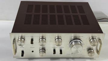 Sanyo - DCA 1001 Solid state geïntegreerde versterker