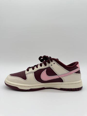 Nike - Nike Dunk Low Valentine - Sneakers - Maat: EU 39