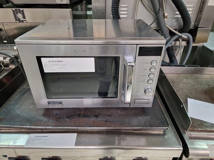 Sharp magnetron R23AM 1800W, Zakelijke goederen, Horeca | Keukenapparatuur, Ophalen of Verzenden