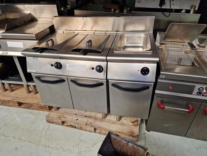 Mareno 2 pans gasfriteuse en Au bain marie 2x 15L, Zakelijke goederen, Horeca | Keukenapparatuur, Ophalen of Verzenden