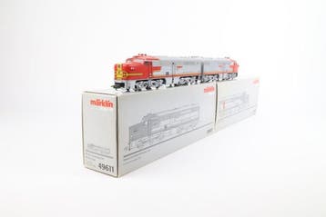 Märklin H0 - 37611/49611 - Diesellocomotief (2) - Santa Fe, Nieuw