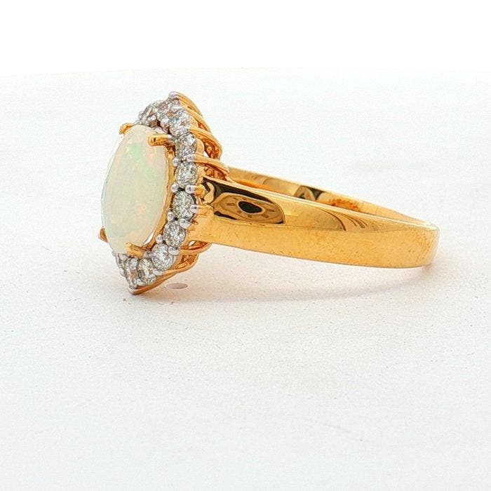 Ring - 14 karaat Geel goud - 1.07ct. tw. Opaal - Diamant -, Bijoux, Sacs & Beauté, Bagues