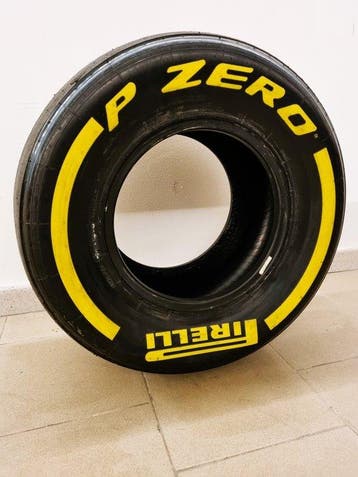 Band (1) - Pneumatico Pirelli - Formula Uno - Formula Uno, Nieuw