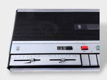 Grundig - C 440 Audiocassette deck
