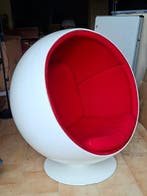 Eero Aarnio - Fauteuil - Fauteuil boule - Fibre de verre,