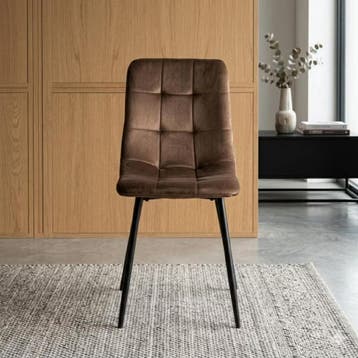 Eetkamerstoel Bruin Velvet – Nieuw – €69 per stuk, Nieuw, Bruin, Stof, Vijf, Zes of meer stoelen