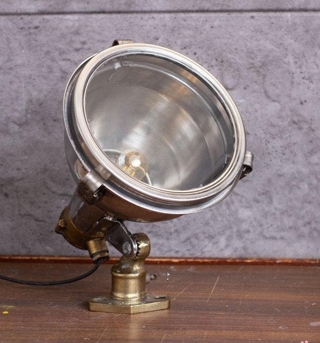 Steel & brass fox desk lamp - Bureaulamp - Staal, Koper,, Antiek en Kunst, Antiek | Wandborden en Tegels