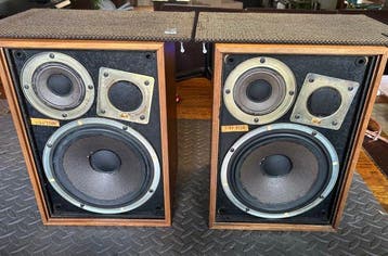 Wharfedale - Denton 3 / 3-Way Bookshelf / Compact, TV, Hi-fi & Vidéo