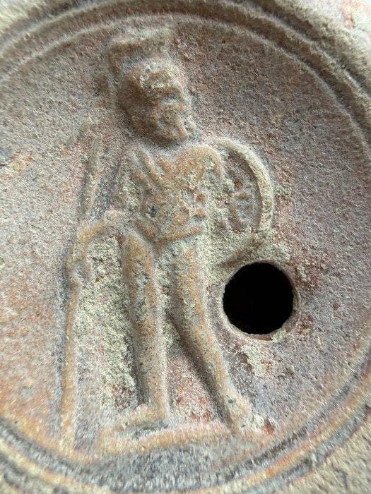 Oud-Romeins Terracotta Olielamp met Mars uit een zeldzame, Verzamelen, Mineralen en Fossielen
