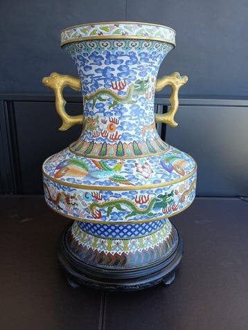 Vaas - Emaille, Hout - China - Vazen met voetstukken