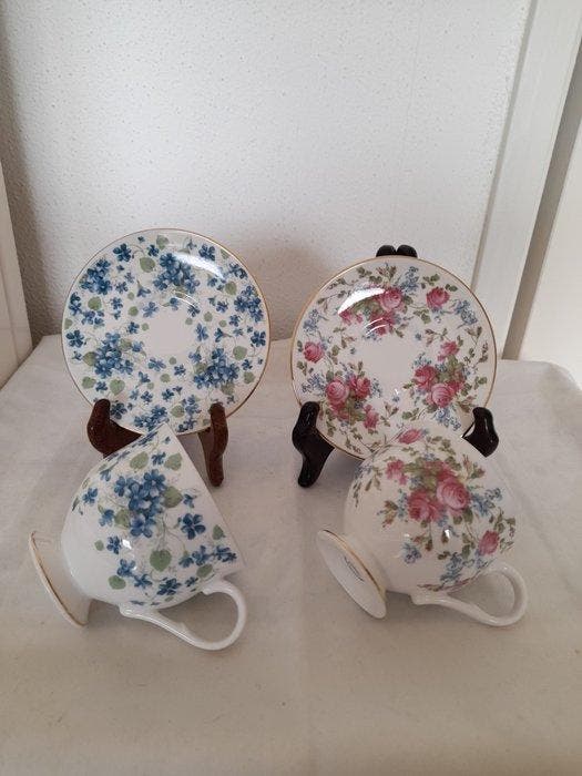Koffie- en theeservies (10) - Porselein - engelse kop en, Antiquités & Art, Antiquités | Meubles | Tables