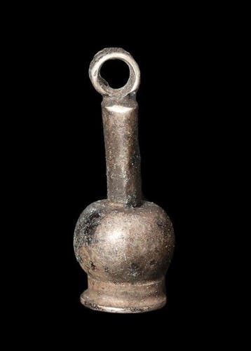 Égypte ancienne, Nouvel Empire Argent Poppy Amulet (Sans