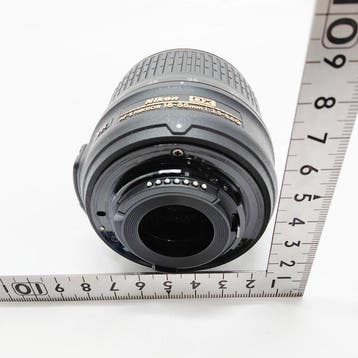 Nikon AF-S DX NIKKOR 18-55mm 1:3.5-5.6G VR Objectif